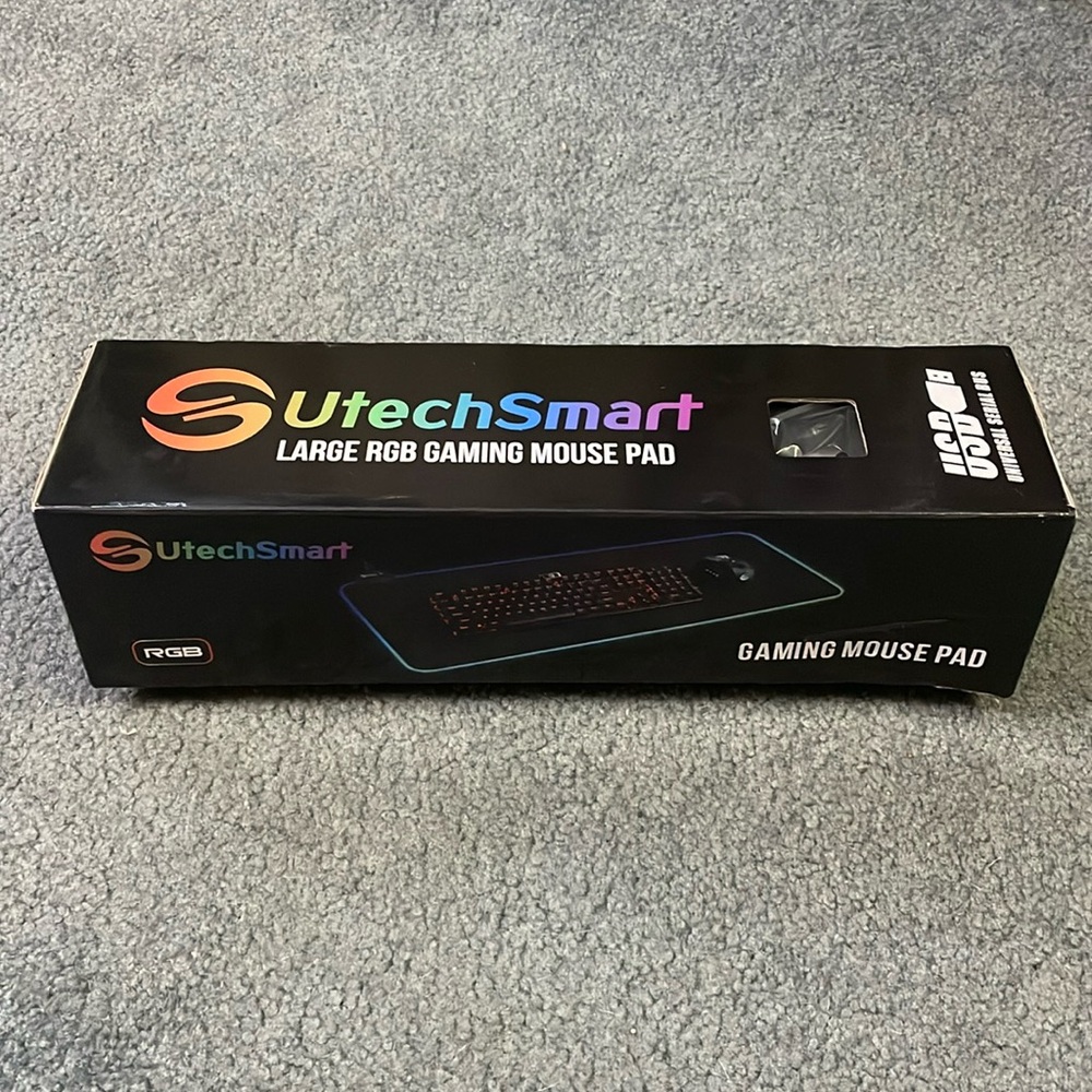 NIB -‎ Large RGB gaming mouse pad desk mat 31.5” x 11”